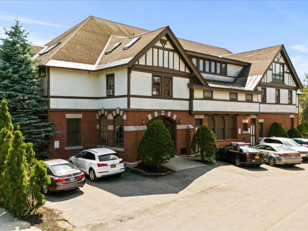 37 Clark Street, Unit #6, Saratoga Springs, NY 12866