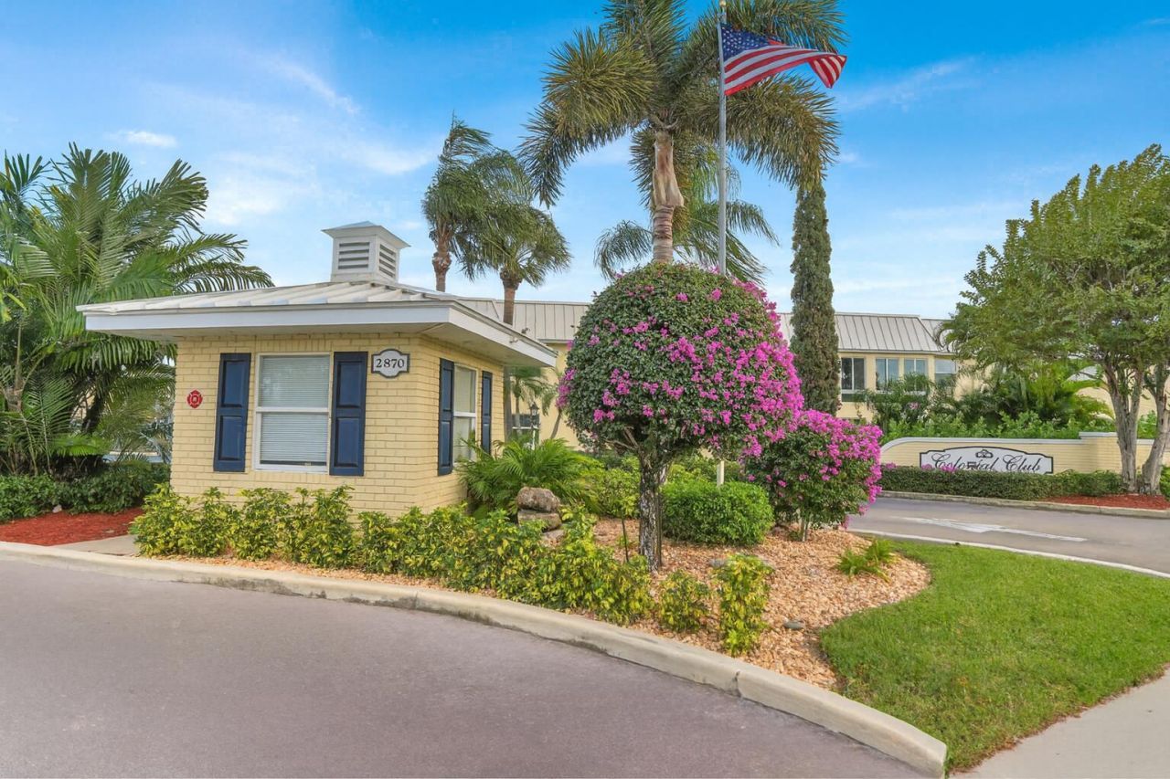 32 Colonial Club Drive, Unit 203, Boynton Beach, FL 33435 Photo