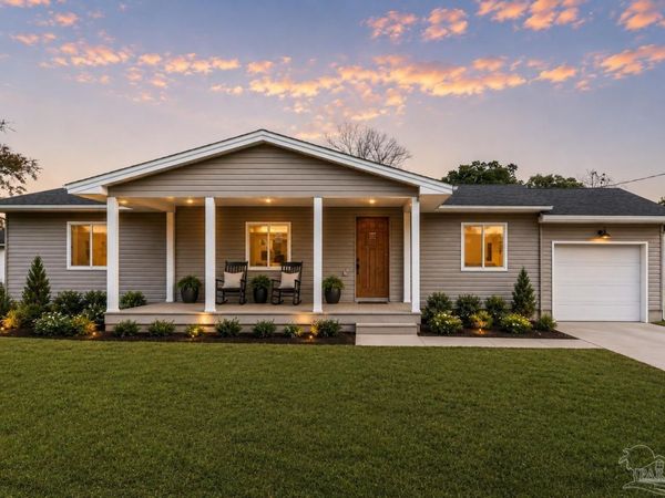 2718 Copter Rd, Pensacola, FL 32514