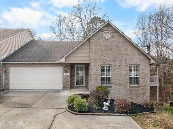 921 Mercer Drive, Maryville, TN 37801