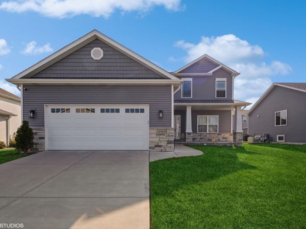 8569 Marshall Street, Merrillville, IN 46410