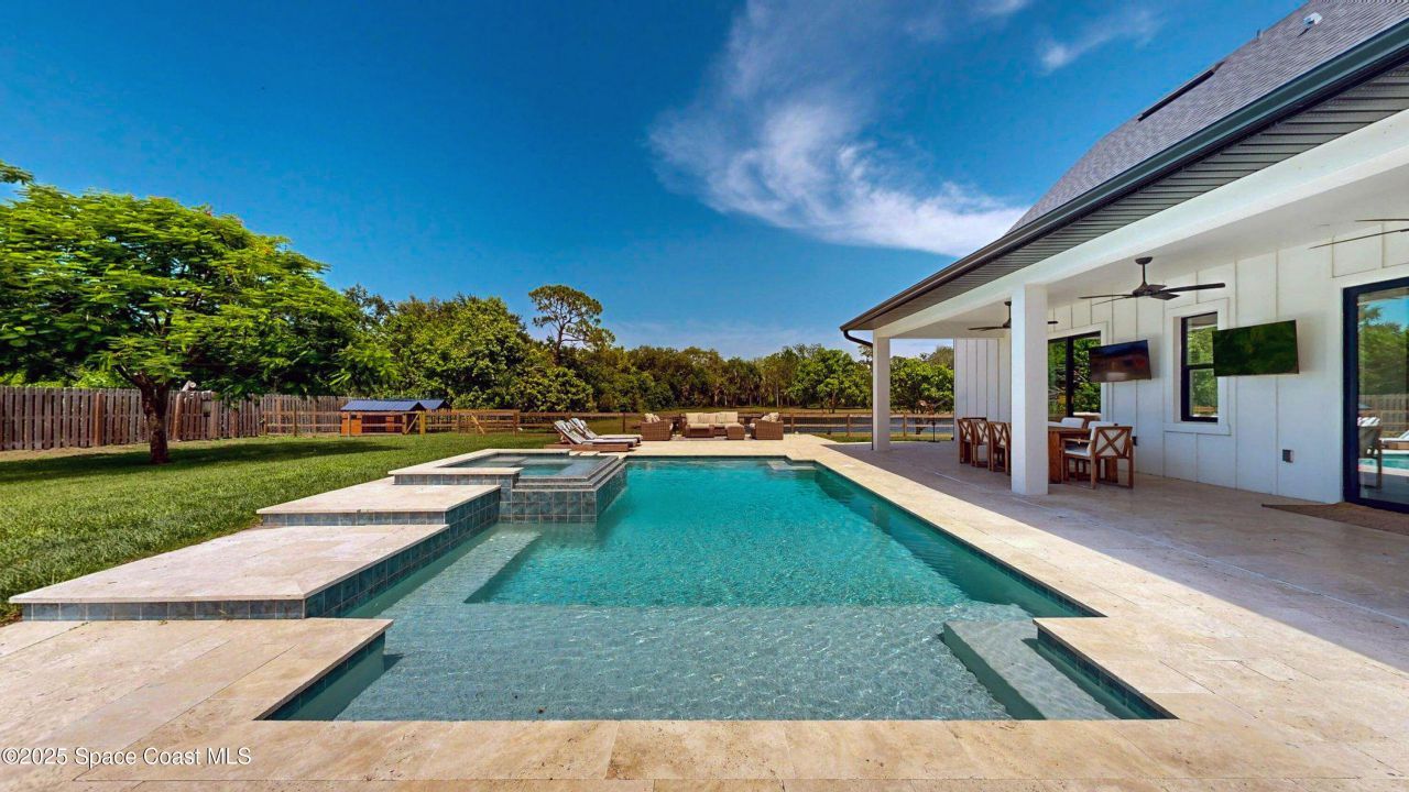 3334 N Tropical Trail, Merritt Island, FL 32953 Photo