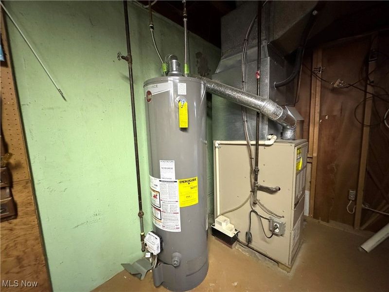 629 Hyatt Avenue, Campbell, OH 44405 Photo 22