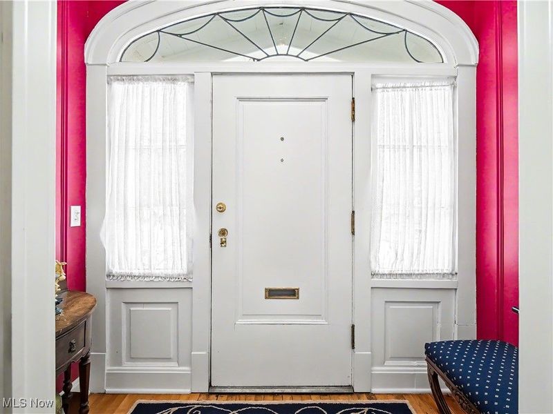 2830 Lee Road, Shaker Heights, OH 44120 Photo 2