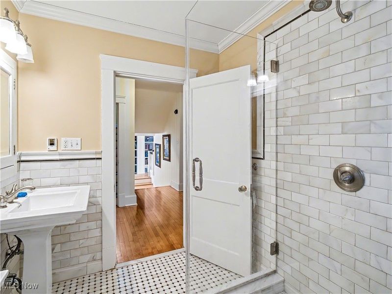 2830 Lee Road, Shaker Heights, OH 44120 Photo 40