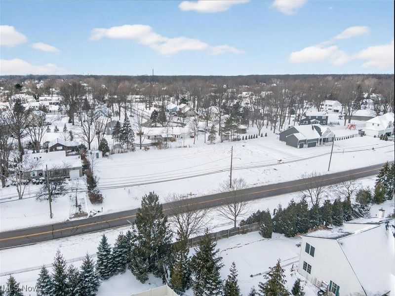 560 Lear Road, Avon Lake, OH 44012 Photo 6