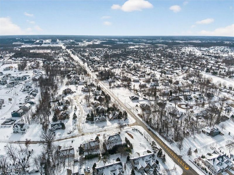 560 Lear Road, Avon Lake, OH 44012 Photo 8