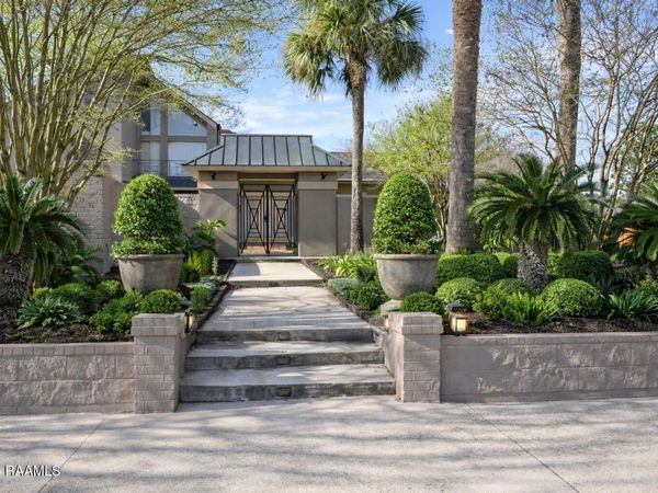 101 Hunters Holw, Lafayette, LA 70508
