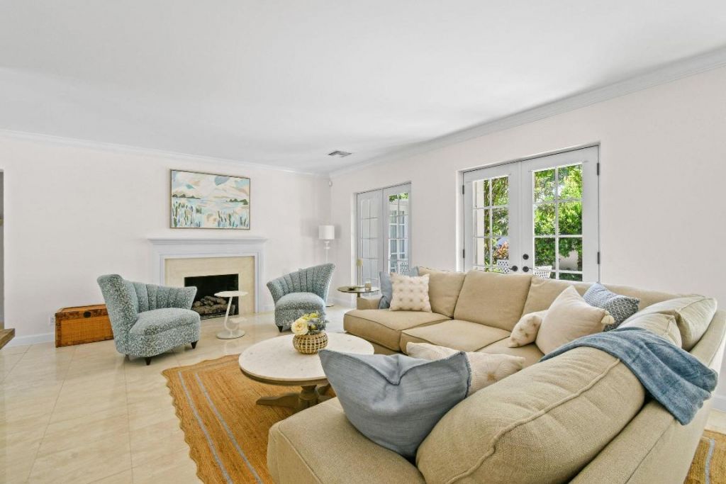 117 Via Vizcaya, Palm Beach, FL 33480 Photo