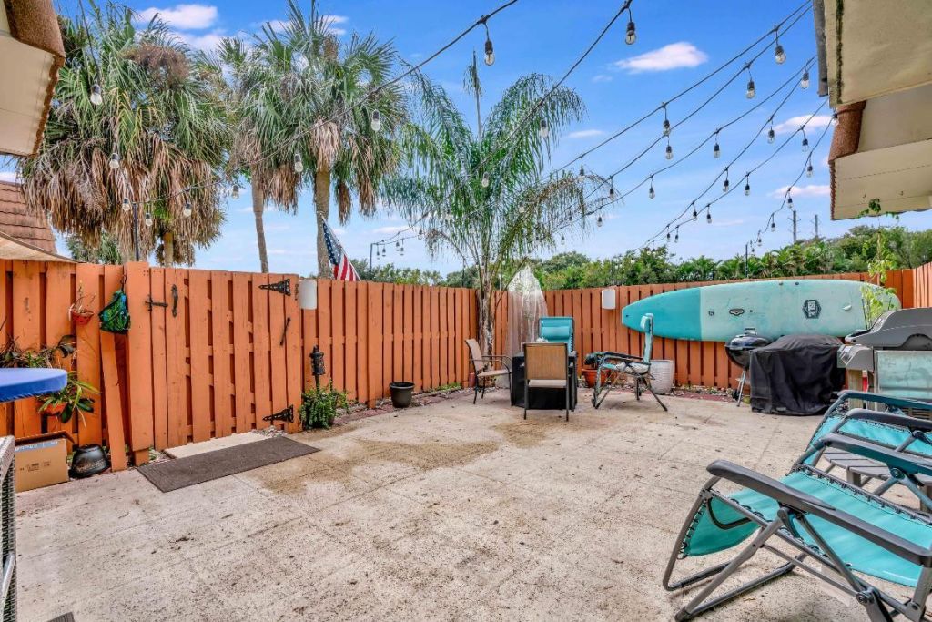 148 Heritage Way, West Palm Beach, FL 33407 Photo