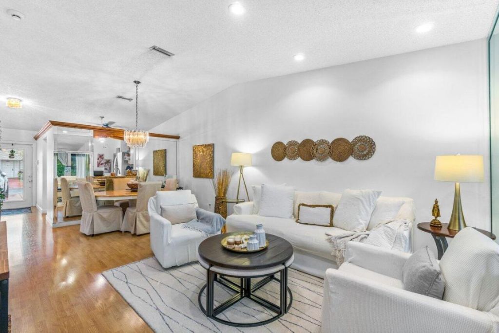 18855 Candlewick Drive, Boca Raton, FL 33496 Photo