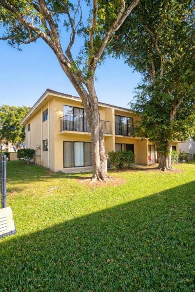 11596 NW 45th Street, Unit 4, Coral Springs, FL 33065 Photo