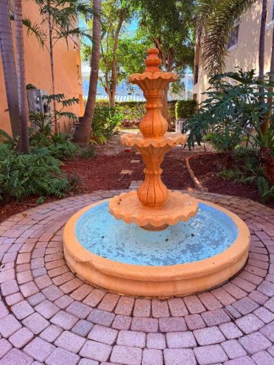 1040 Lake Shore Drive, Unit 204, Lake Park, FL 33403 Photo