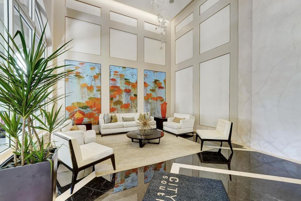 550 Okeechobee Boulevard, Unit Lph-06, West Palm Beach, FL 33401 Photo