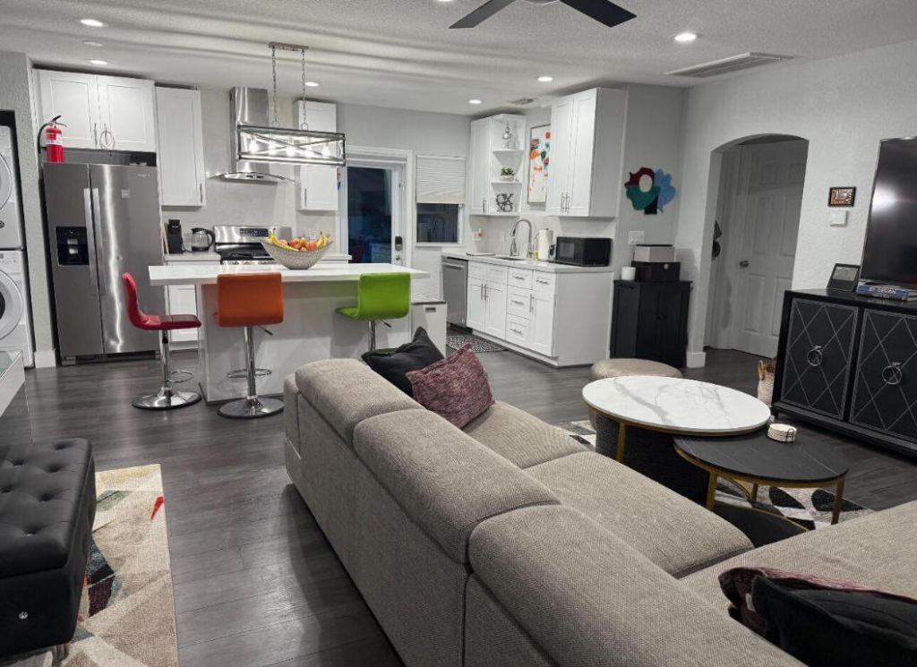 615 SW 9th Street, Fort Lauderdale, FL 33315 Photo