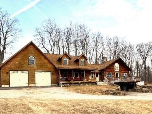 544 South Rd, Ashby, MA 01431