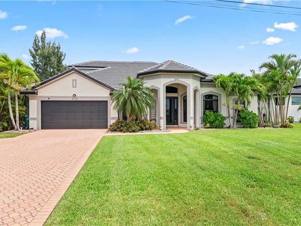2123 Old Burnt Store RD N, CAPE CORAL, FL 33993