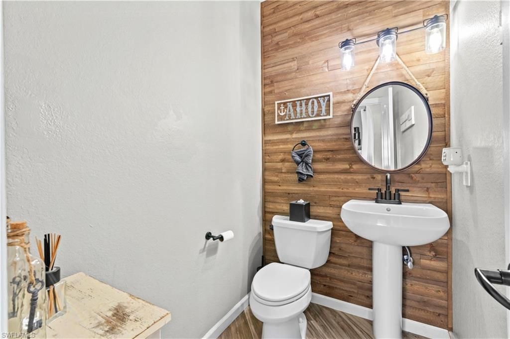 2123 Old Burnt Store Rd N, Cape Coral, FL 33993 Photo