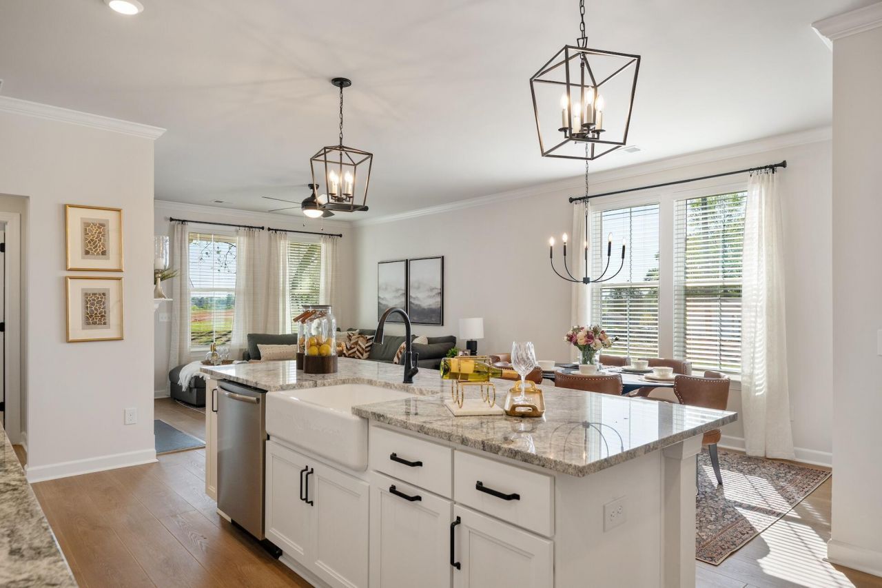 81 Crosswick Street Photo 11