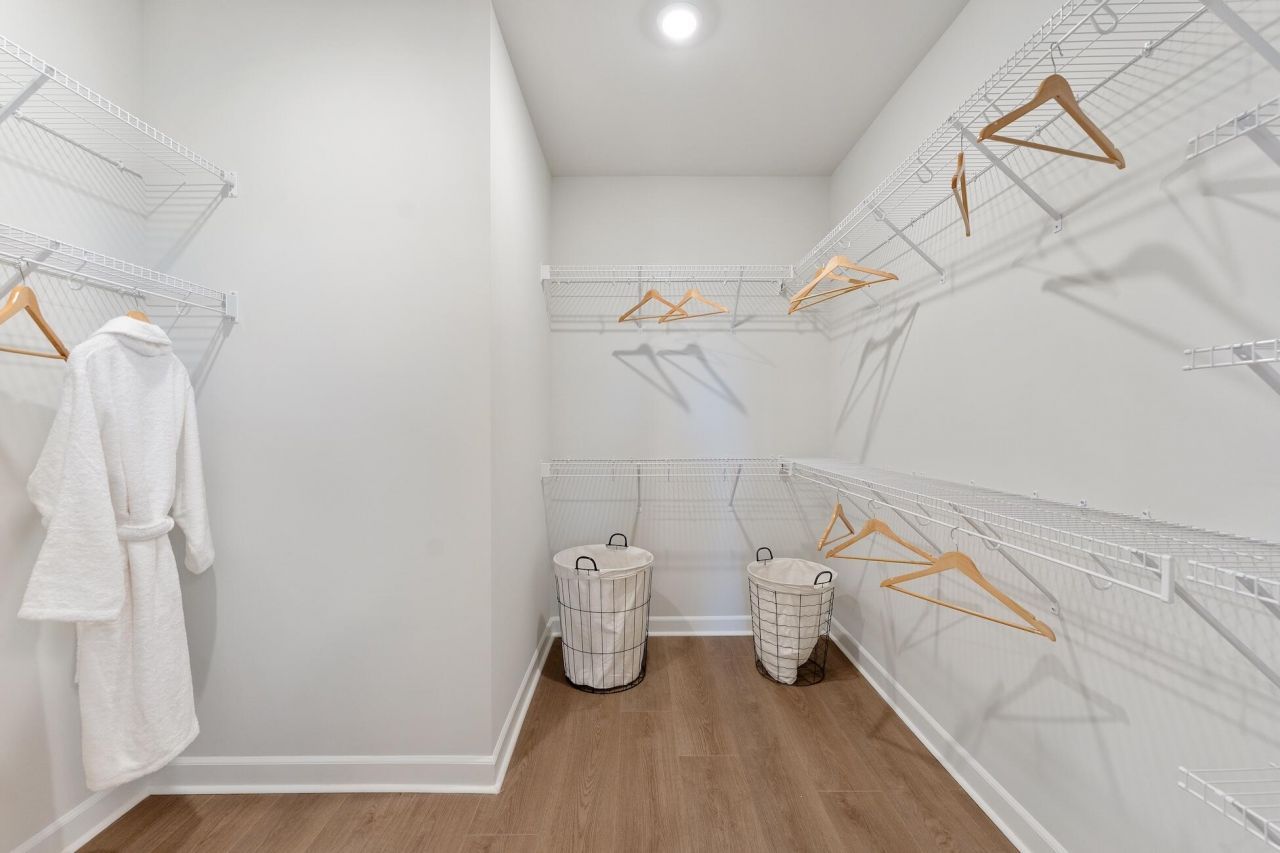 81 Crosswick Street Photo 25