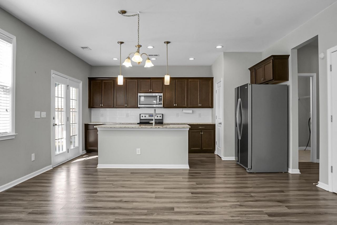 1303 Discovery Drive Photo 15