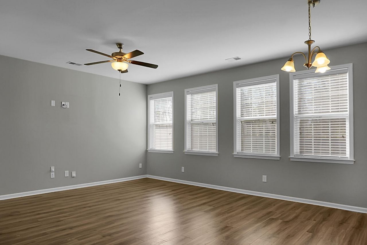 1303 Discovery Drive Photo 23