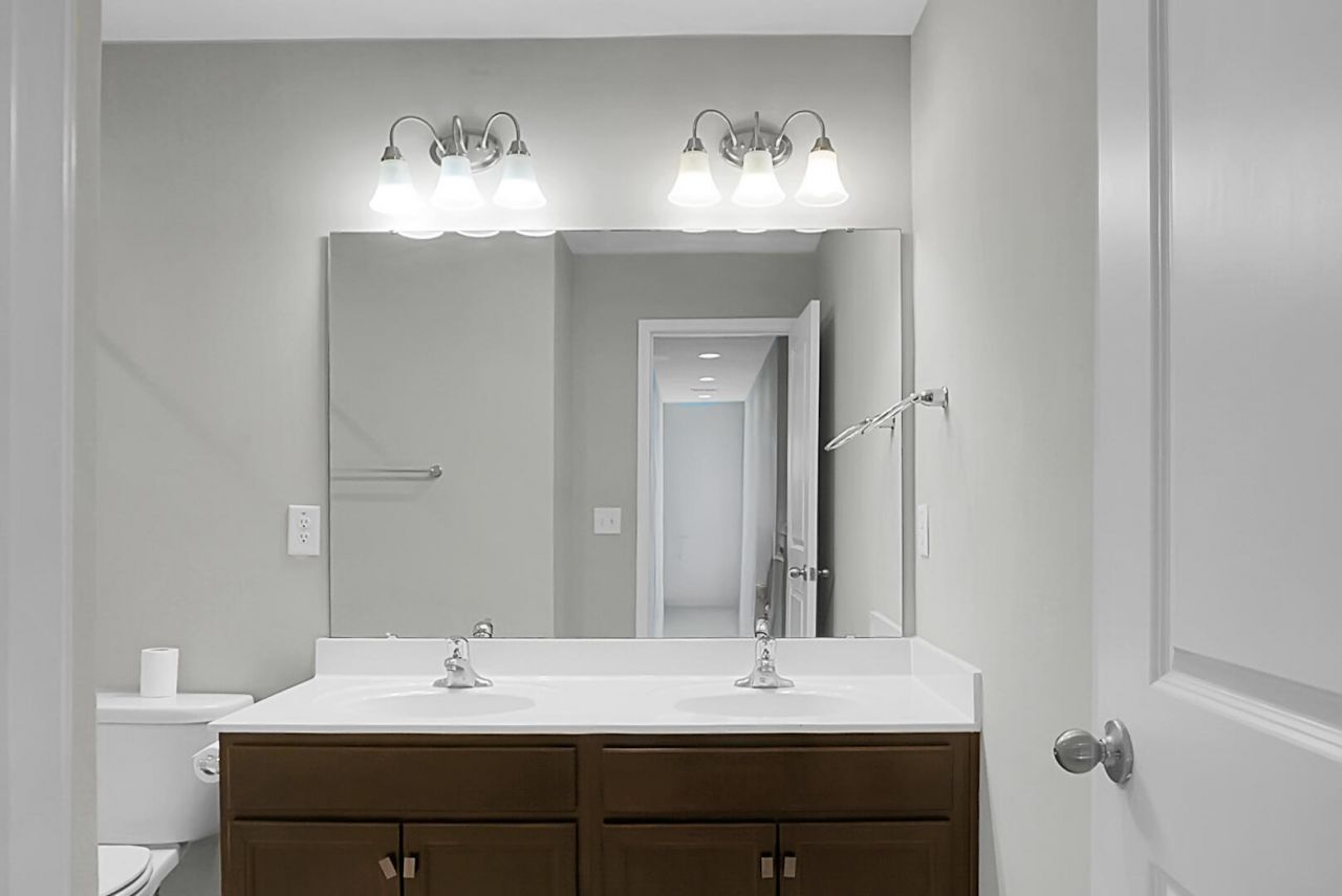 1303 Discovery Drive Photo 37