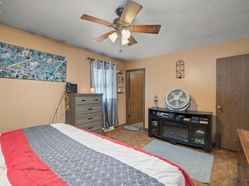 86 Center Street, Berlin Heights, OH 44814 Photo 14