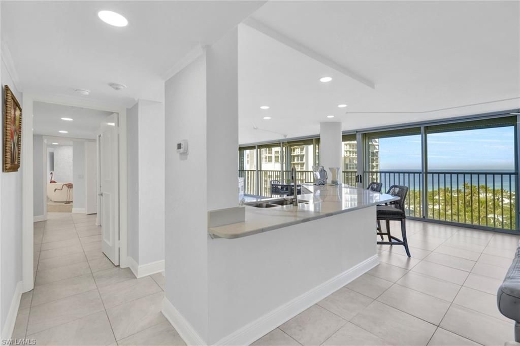 4041 Gulf Shore Blvd N, Unit 907, Naples, FL 34103 Photo