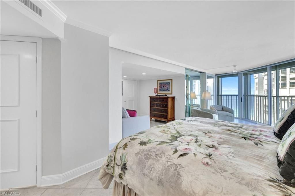 4041 Gulf Shore Blvd N, Unit 907, Naples, FL 34103 Photo