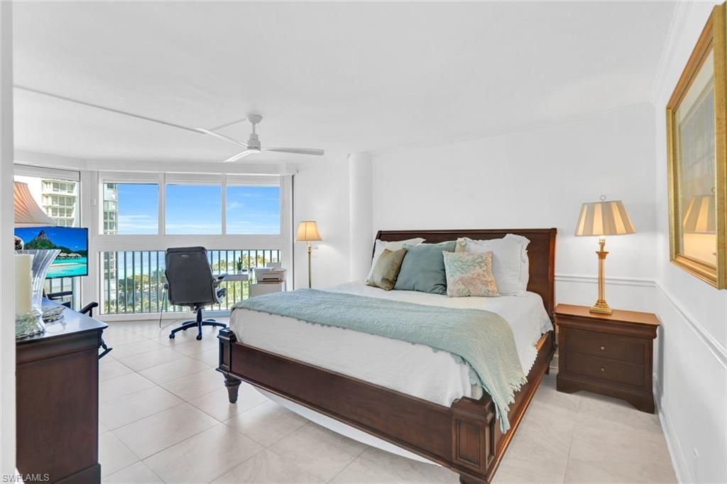 4041 Gulf Shore Blvd N, Unit 907, Naples, FL 34103 Photo