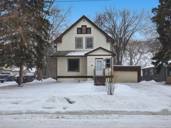 819 7th Avenue S, Moorhead, MN 56560