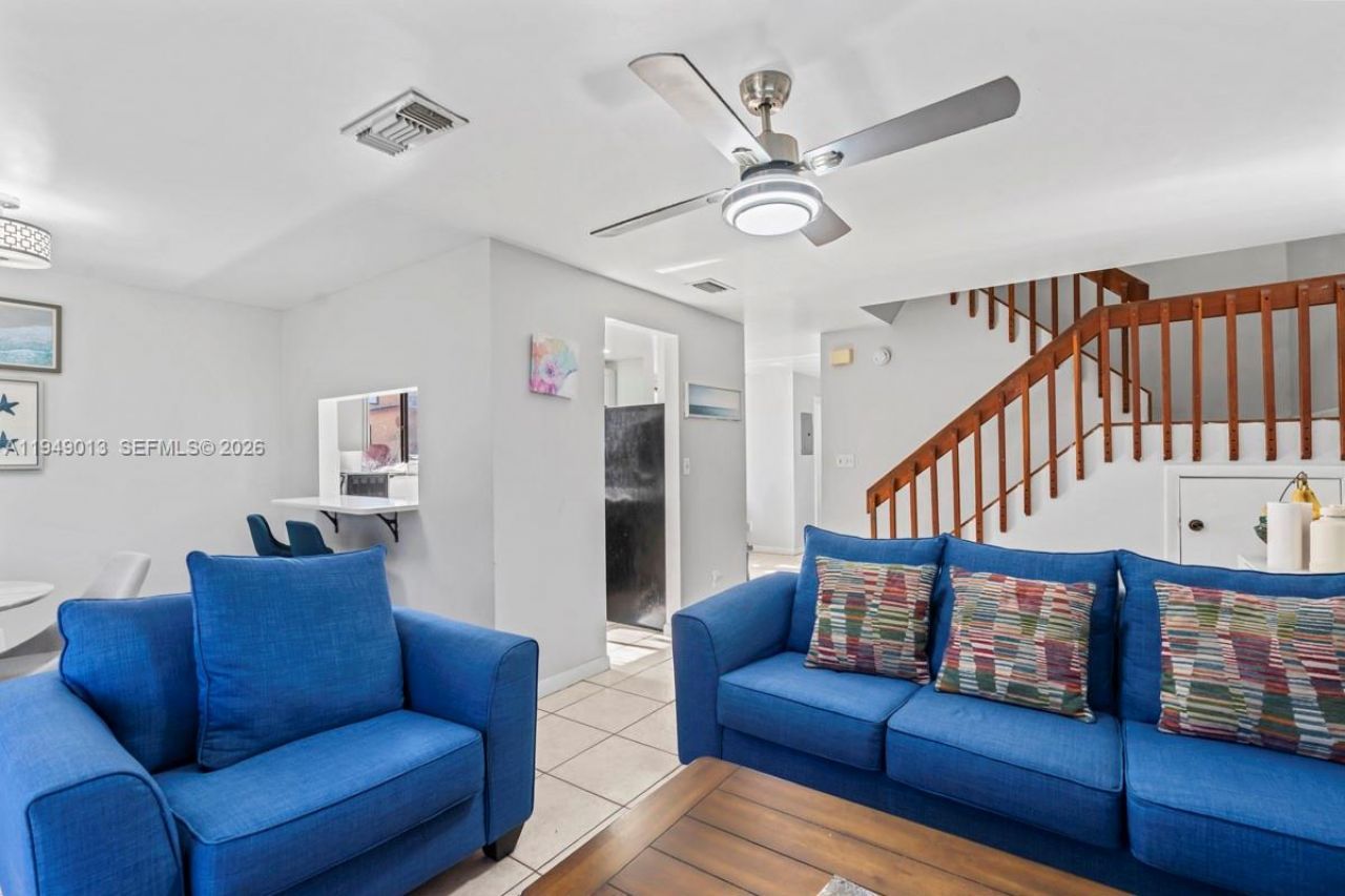 8009 NW 29th St, Sunrise, FL 33322 Photo