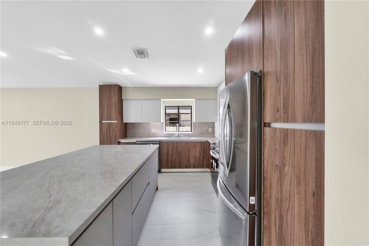 8419 NW 55th Ct, Coral Springs, FL 33067 Photo