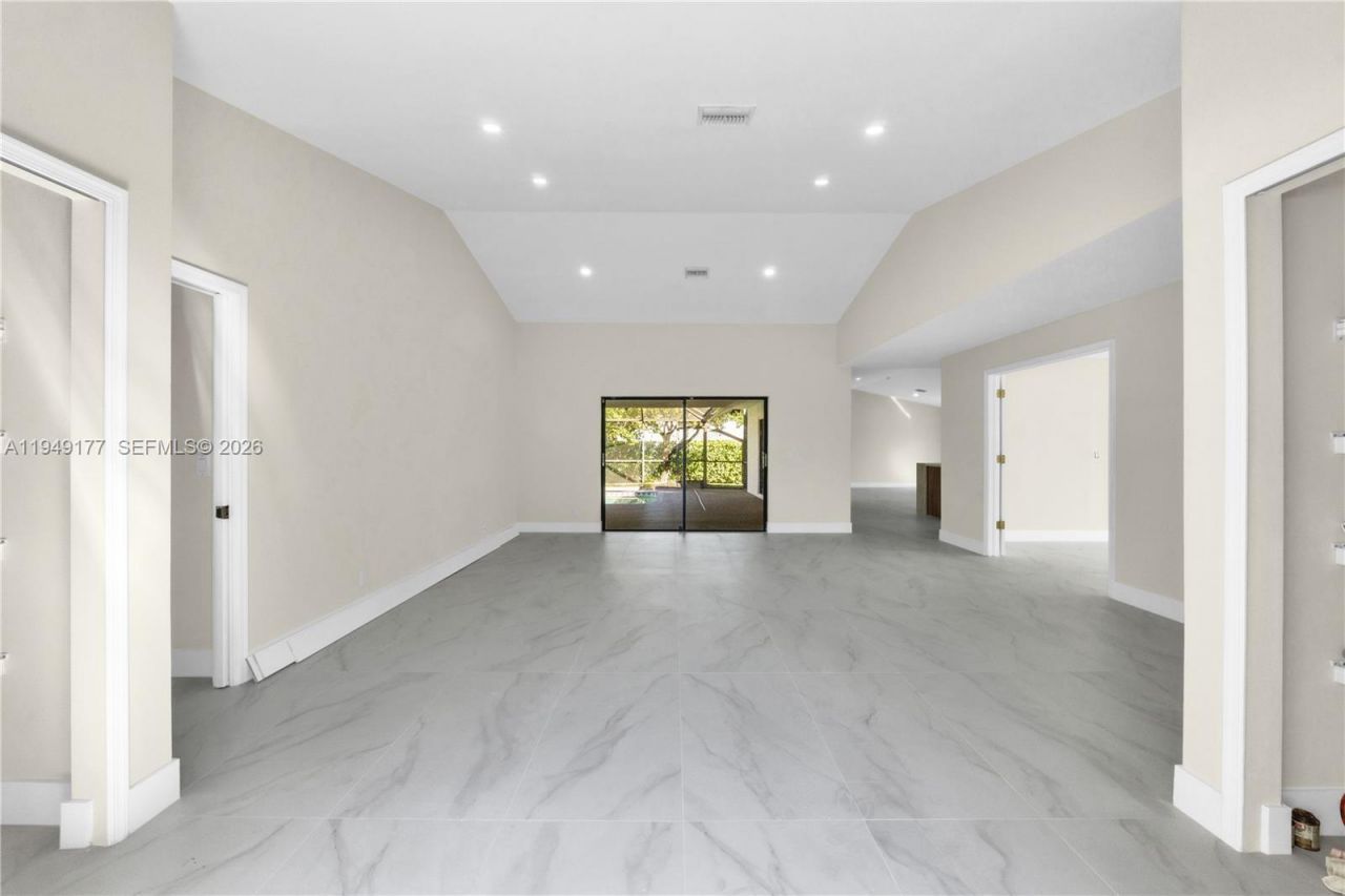 8419 NW 55th Ct, Coral Springs, FL 33067 Photo