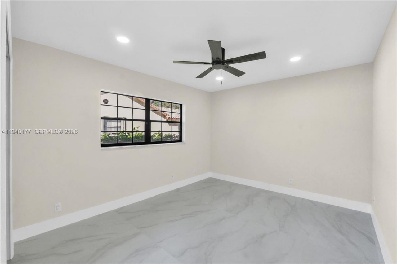 8419 NW 55th Ct, Coral Springs, FL 33067 Photo