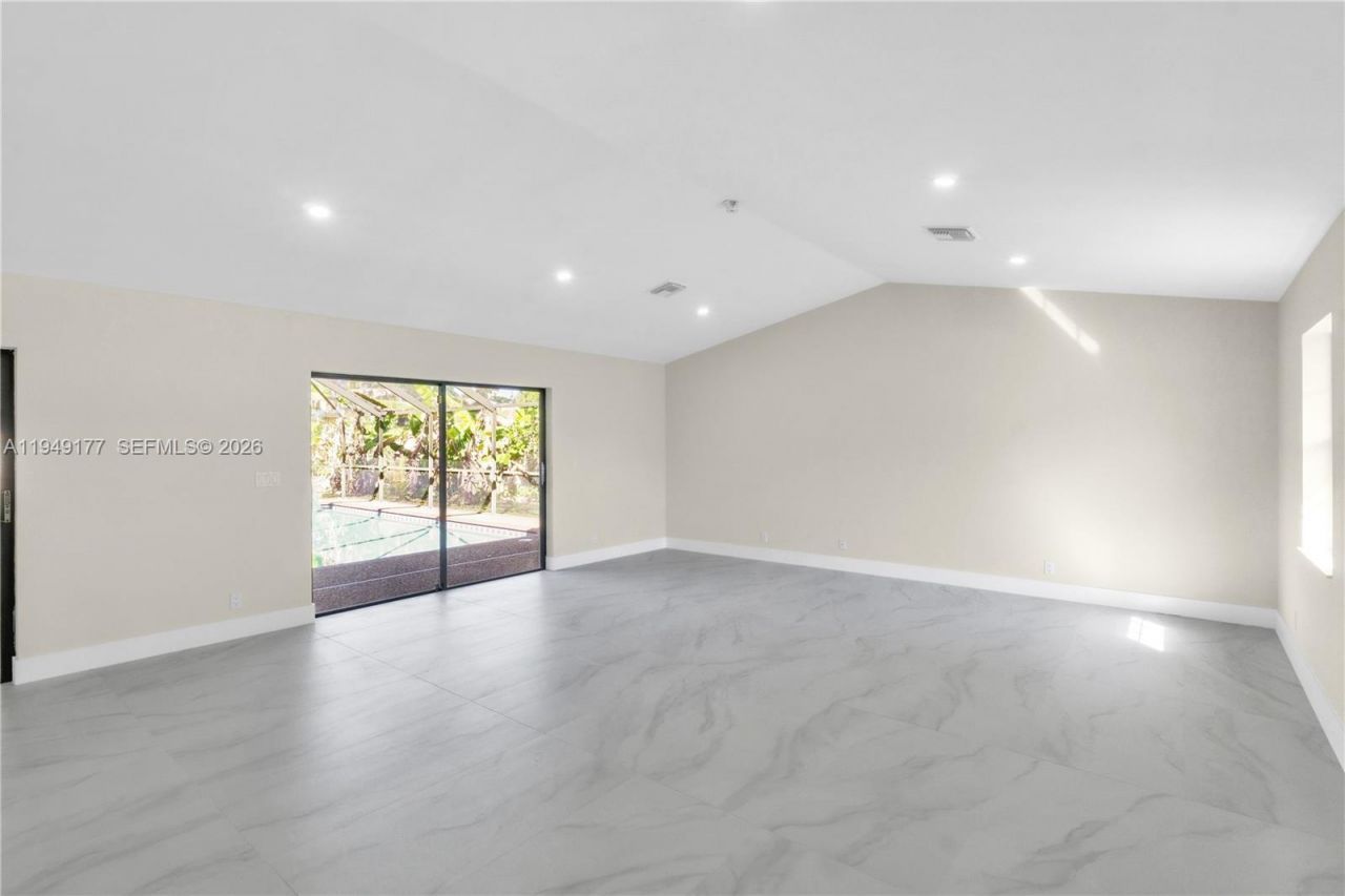 8419 NW 55th Ct, Coral Springs, FL 33067 Photo