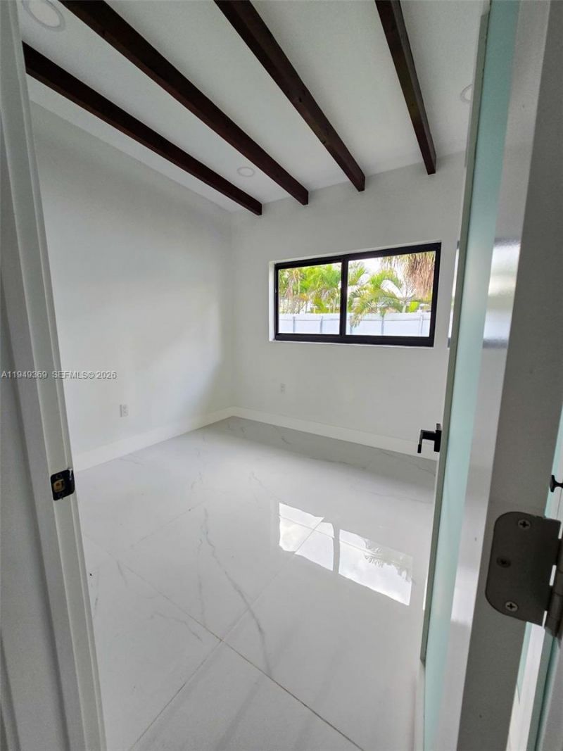 10525 SW 112th St, Miami, FL 33176 Photo