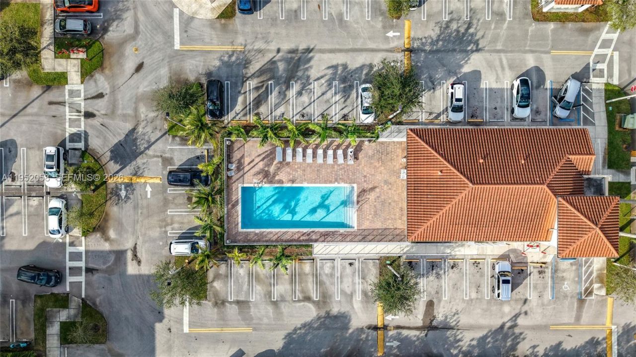 260 NW 109th Ave, Unit 206, Miami, FL 33172 Photo