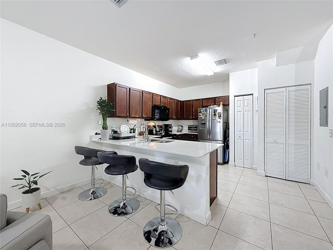 260 NW 109th Ave, Unit 206, Miami, FL 33172 Photo