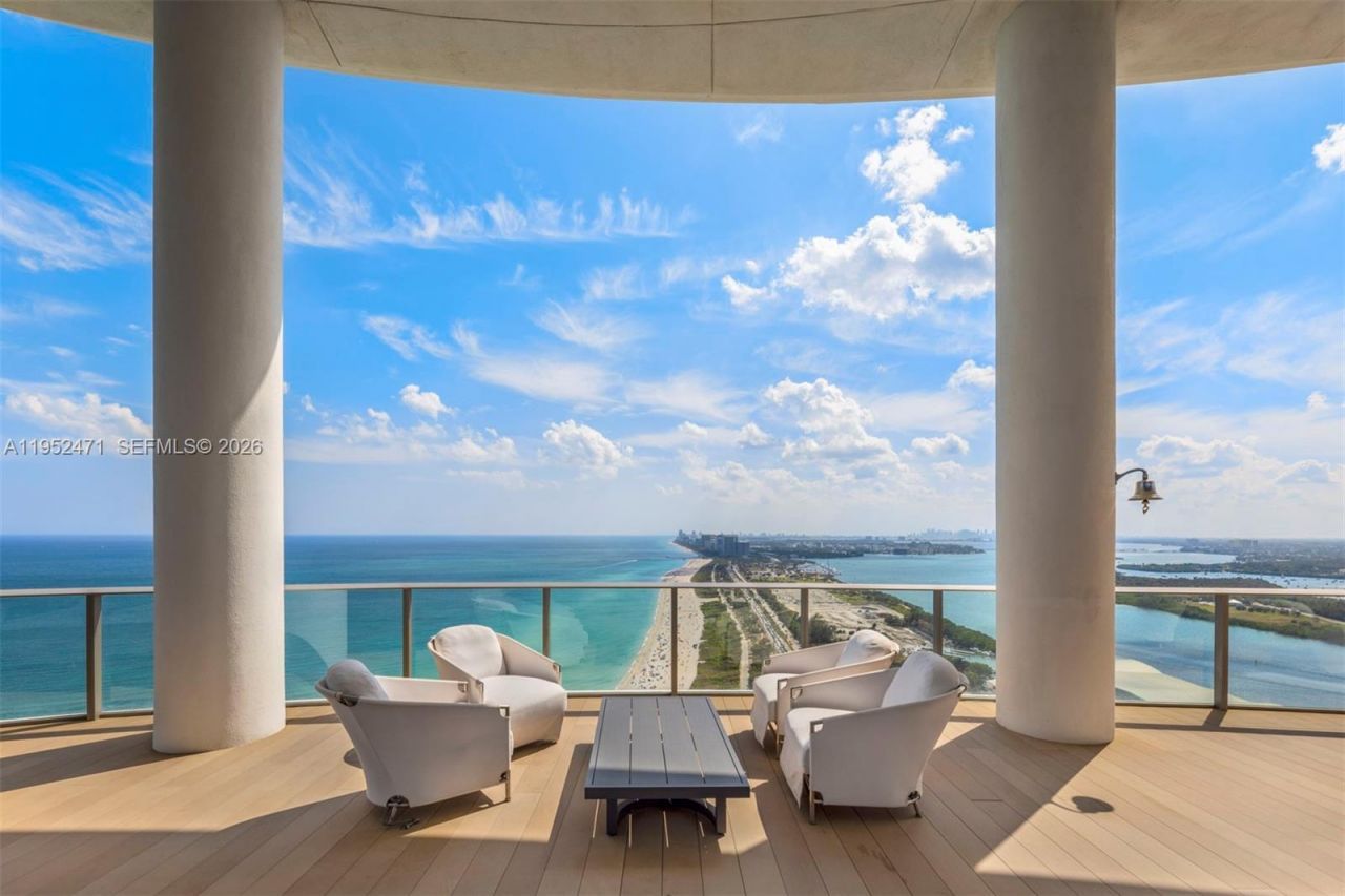 15701 Collins Ave, Unit 4701, Sunny Isles Beach, FL 33160 Photo