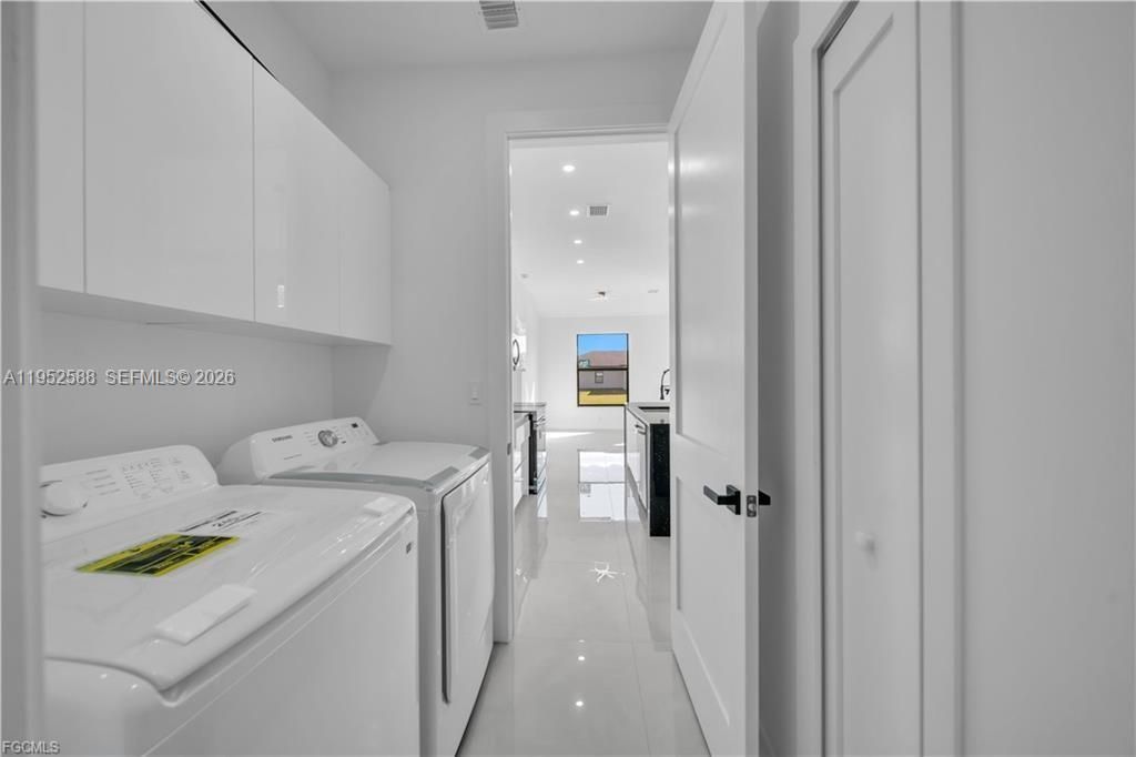 2815 44th St W, Lehigh Acres, FL 33971 Photo