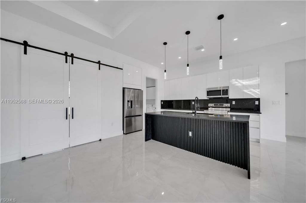 2815 44th St W, Lehigh Acres, FL 33971 Photo