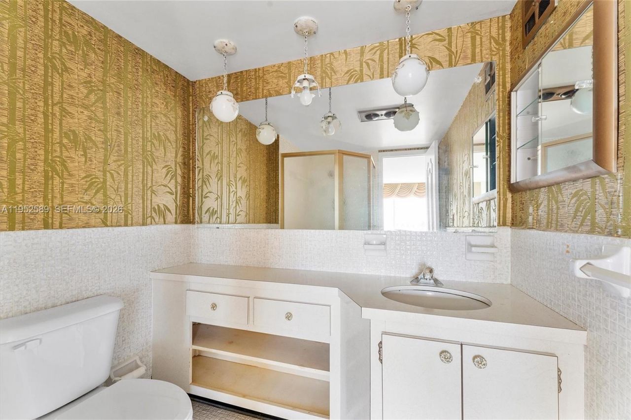 1850 S Ocean Blvd, Unit 409, Lauderdale by the Sea, FL 33062 Photo