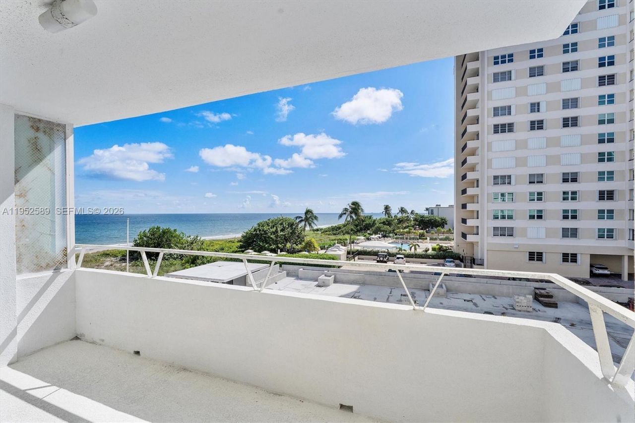 1850 S Ocean Blvd, Unit 409, Lauderdale by the Sea, FL 33062 Photo