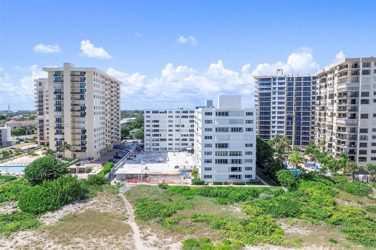1850 S Ocean Blvd, Unit 409, Lauderdale by the Sea, FL 33062 Photo