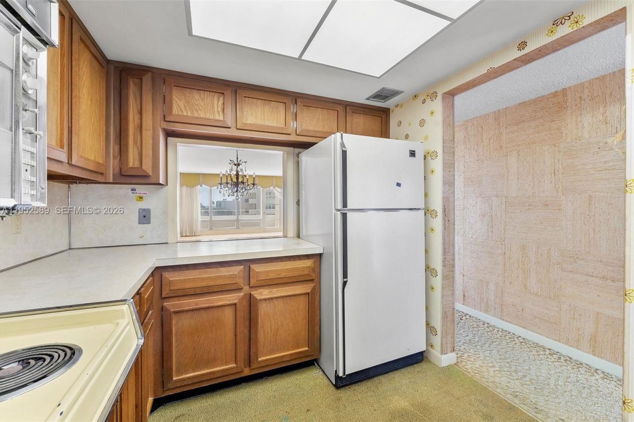 1850 S Ocean Blvd, Unit 409, Lauderdale by the Sea, FL 33062 Photo