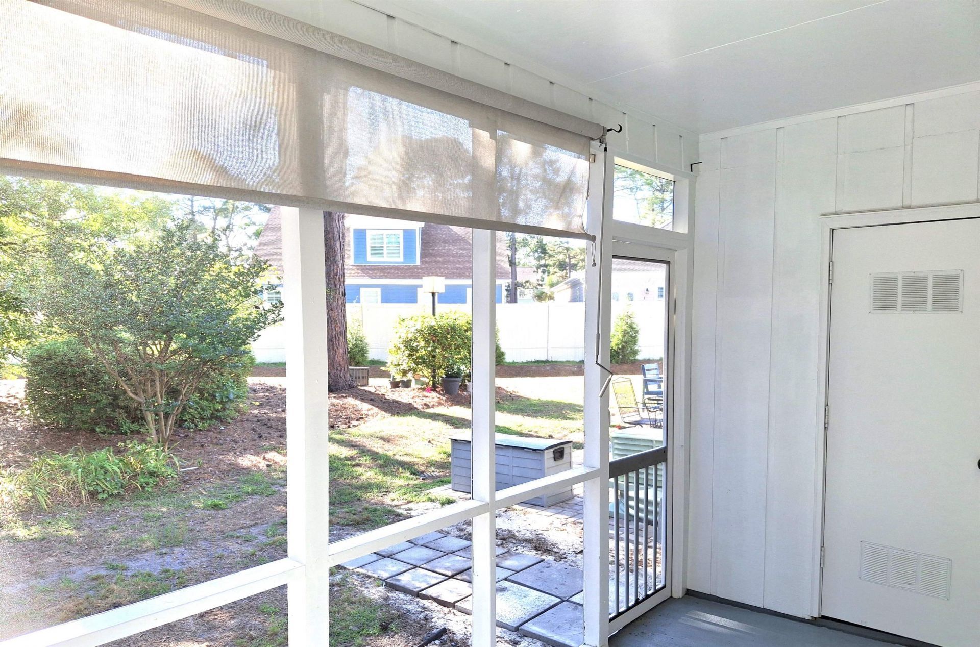 938 Villa Dr. Photo 18