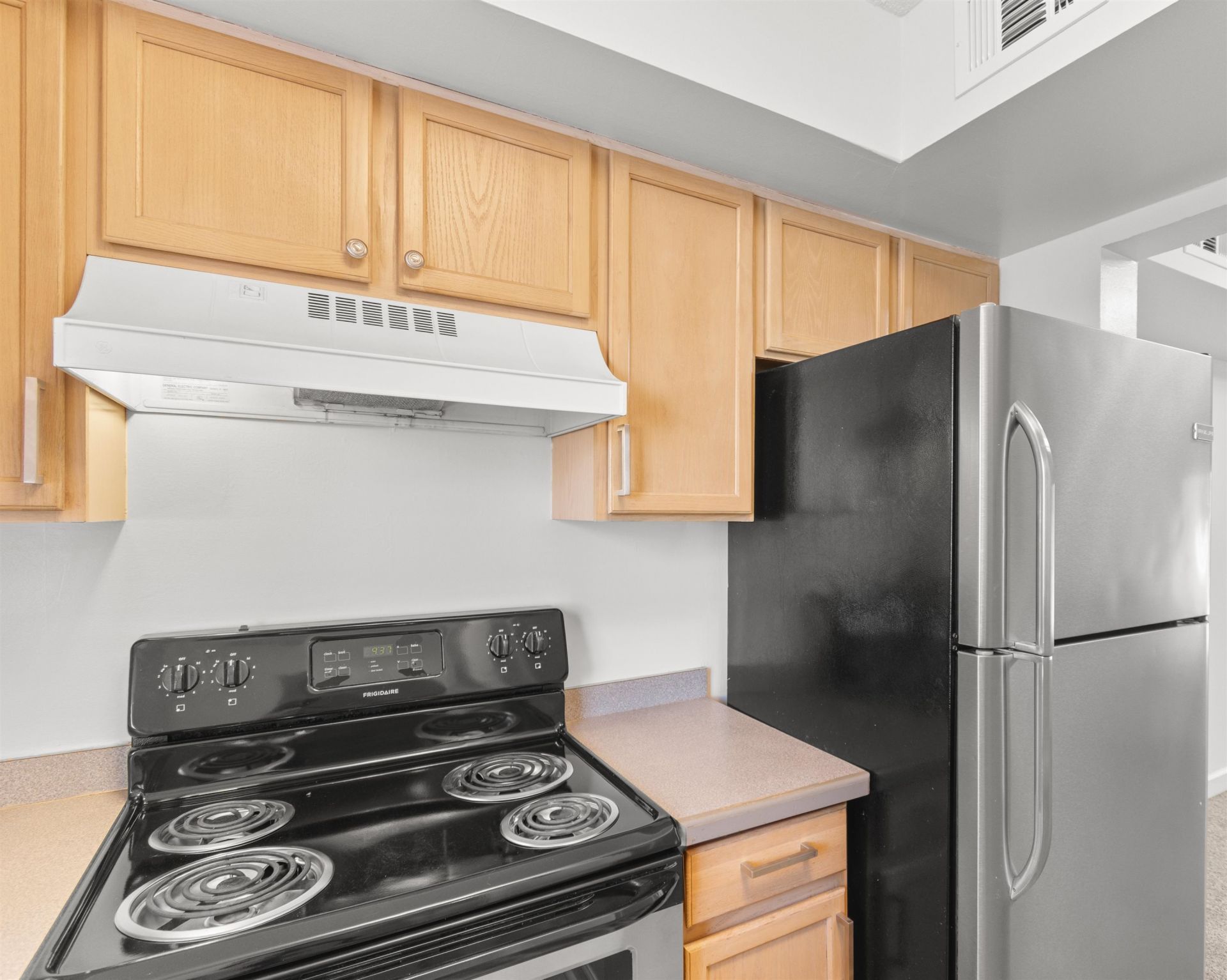 938 Villa Dr. Photo 26