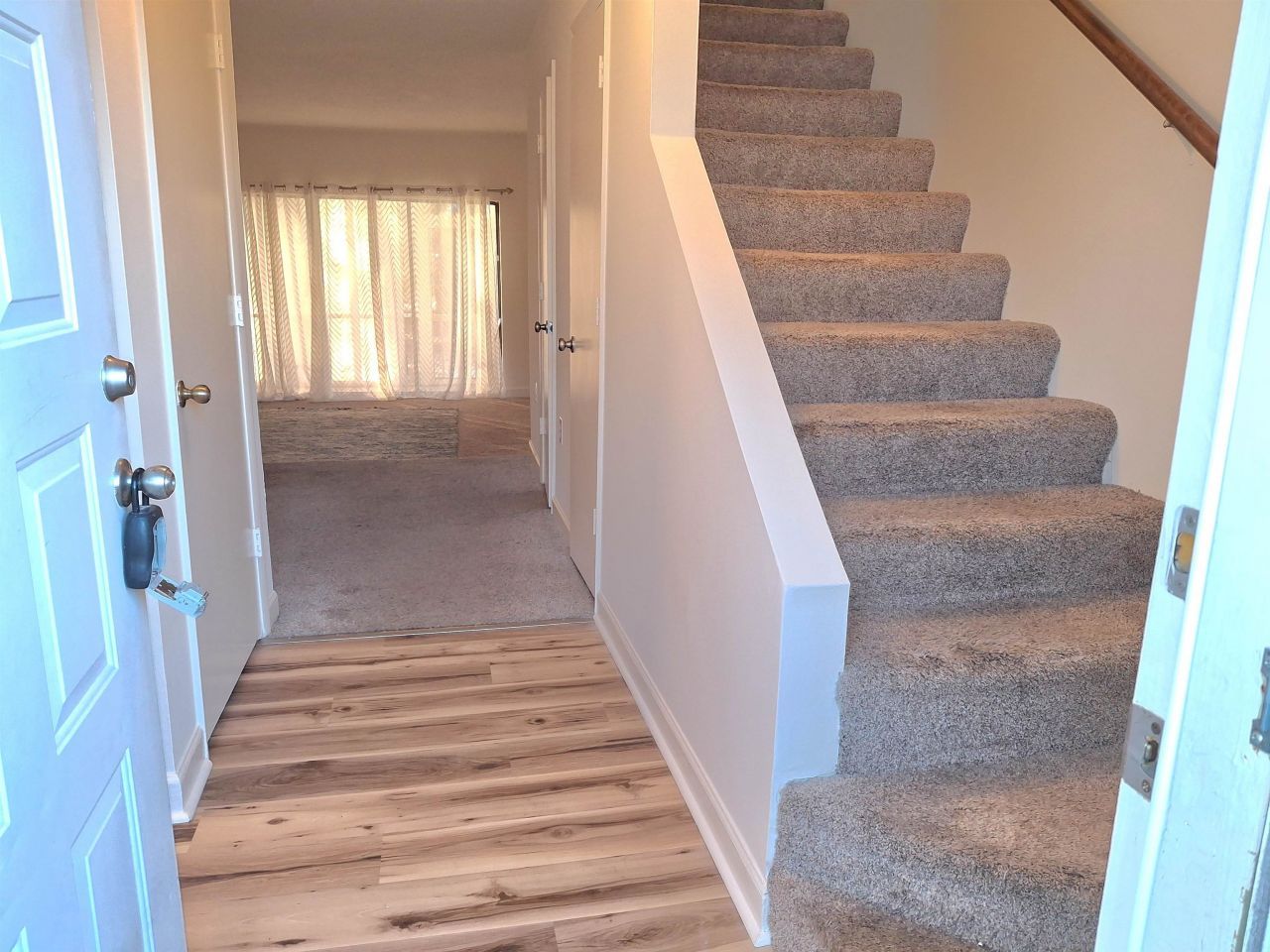 938 Villa Dr. Photo 34